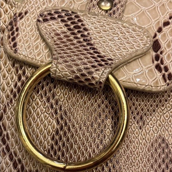 Vecceli Italy Beige Snake Print Shoulder Bag - Picture 8 of 10